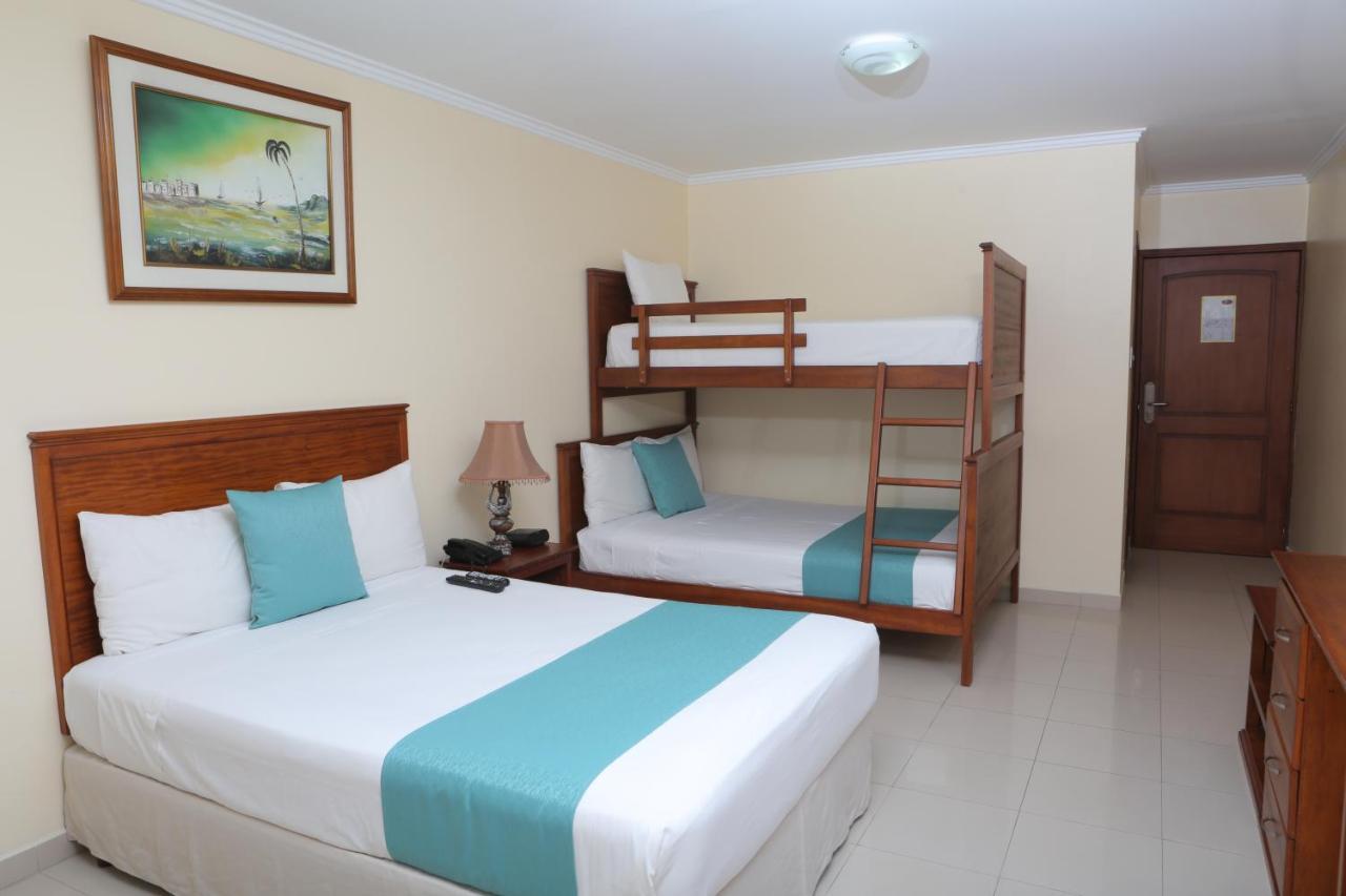 Hotel El Marques Atacames Kültér fotó